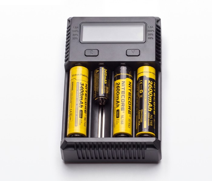 Зарядное устройство NITECORE NEW i4 на 4*АКБ типа 18650/16340